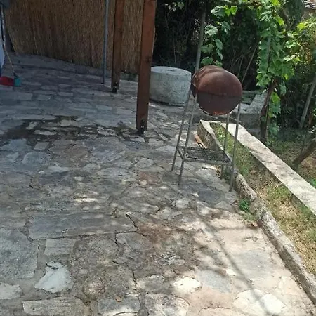 Kazaview Mikros Prinos